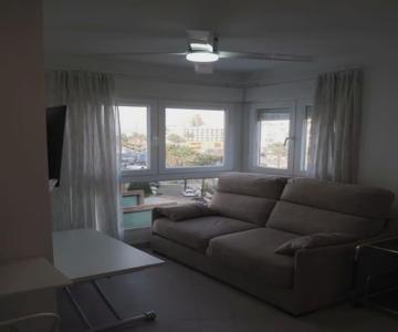 Puerto Marina-playa Malapesquera