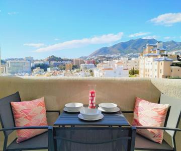 Deluxe Apartment In Benalbeach With Beach Views