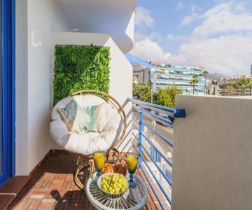 2nd Line From The Beach , Seaviews + Parking &pool