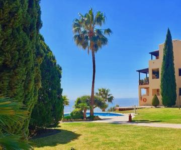 New Alquibla Gardens, Terrace & Pool