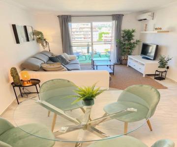 Playaquebrada Beach & Pool Cozy Flat