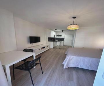 Hercules Pool & Beach