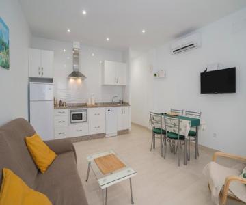 Apartamento Al Lado De La Playa Con Parking