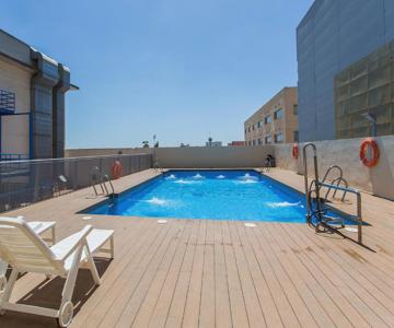 Áticos Lux Sevilla Piscina Parking