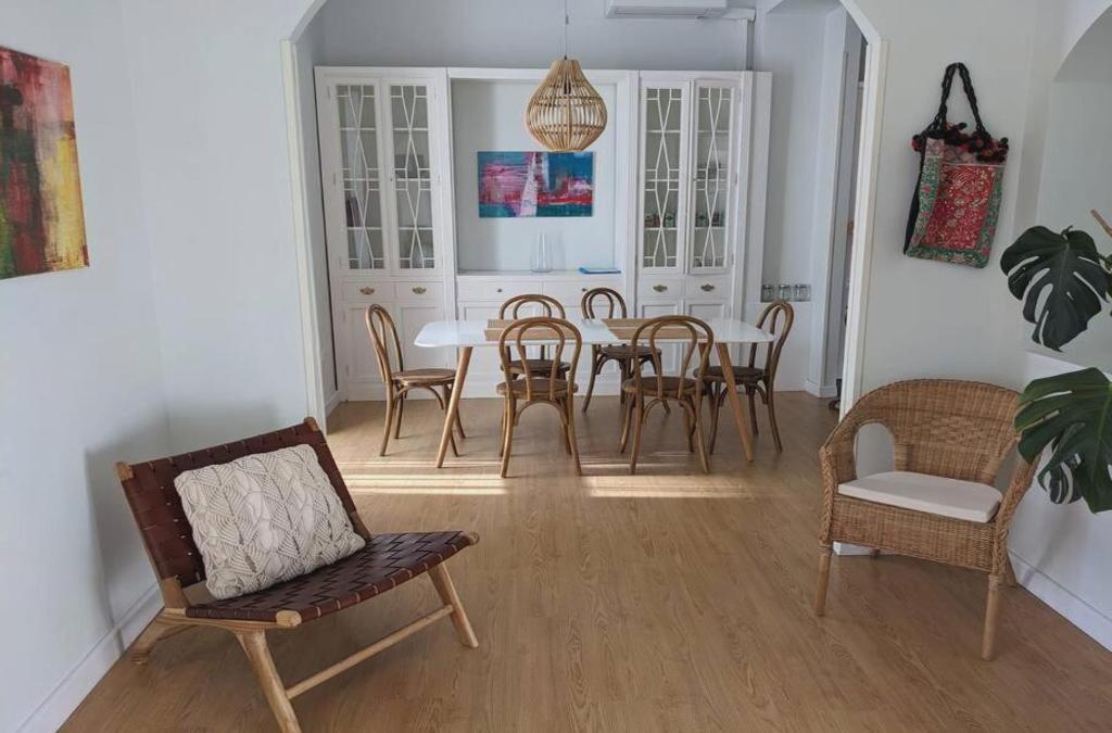 Spacious Flat With Lovely Views