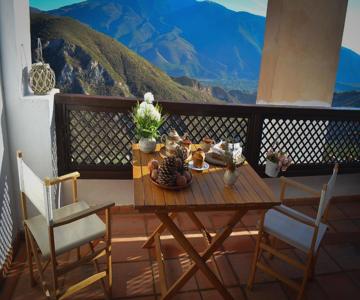 Aura De La Alpujarra