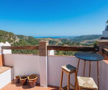 La Casita De Casares