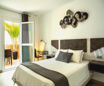 Apartamentos Aponiente