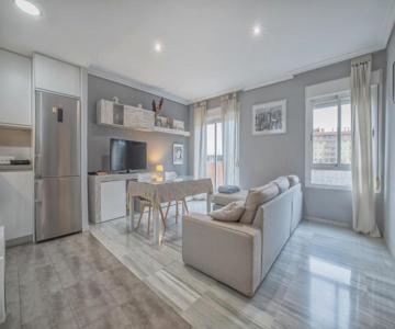 Coral & Apartment & Parking