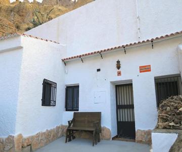 Cuevas Algarves De Gorafe