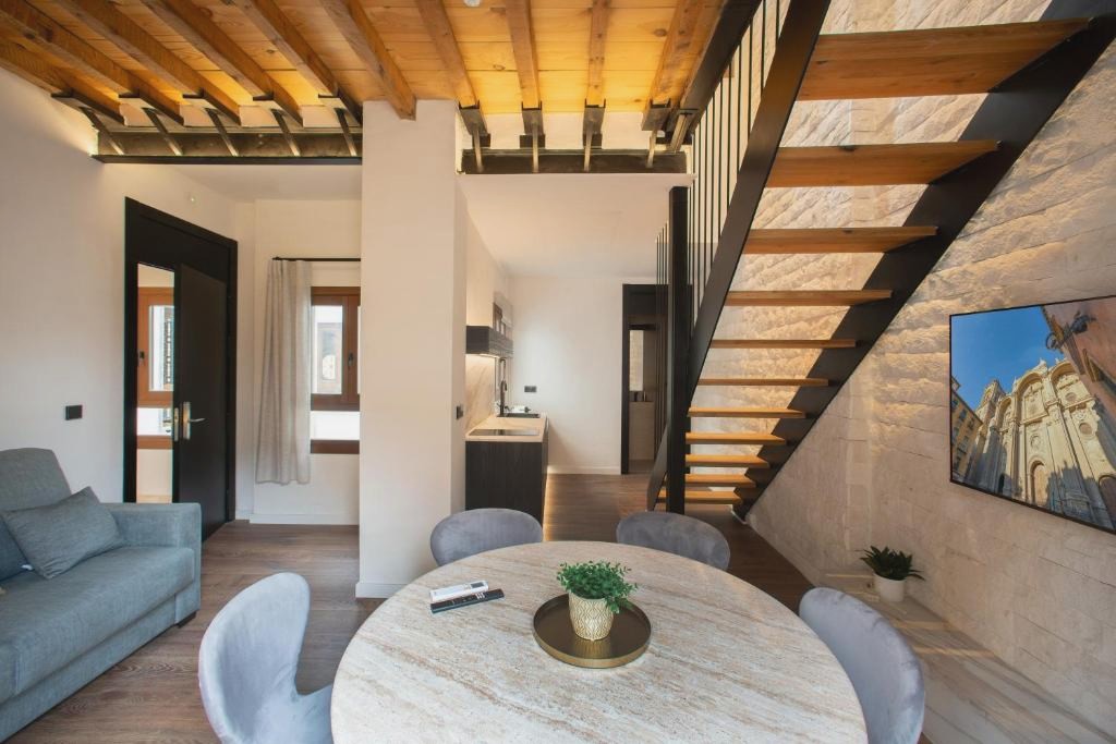 Patio Nazarí Suites