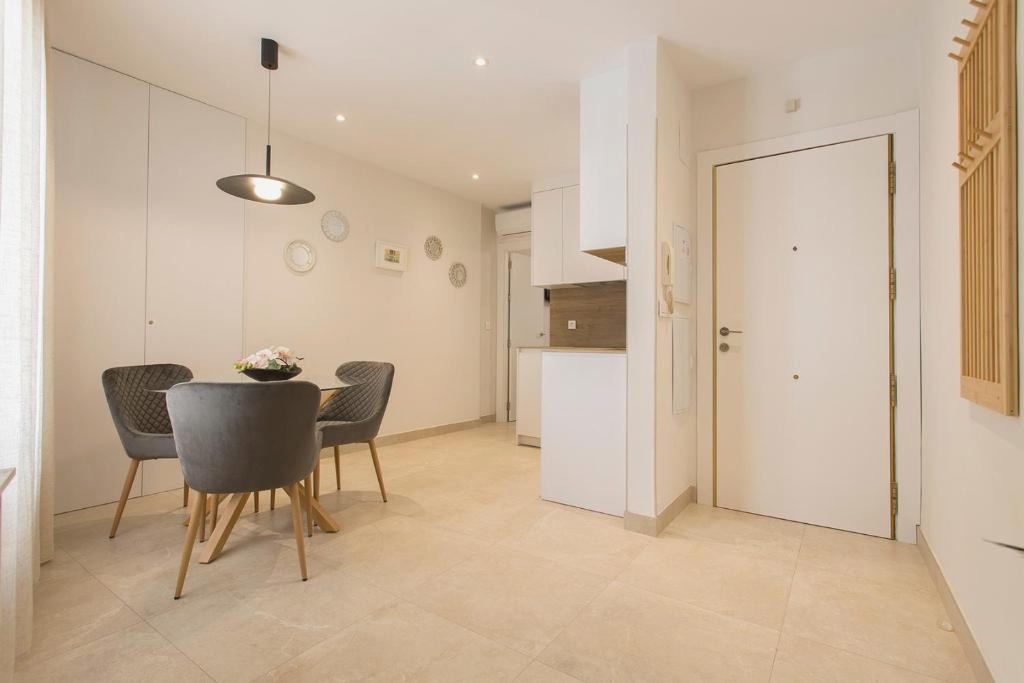 Apartamento Silleria Reyes Catolicos Centro
