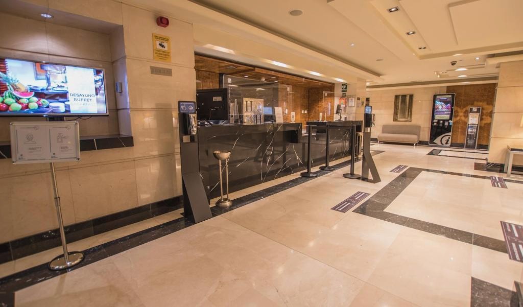 Hotel Andalucía Center
