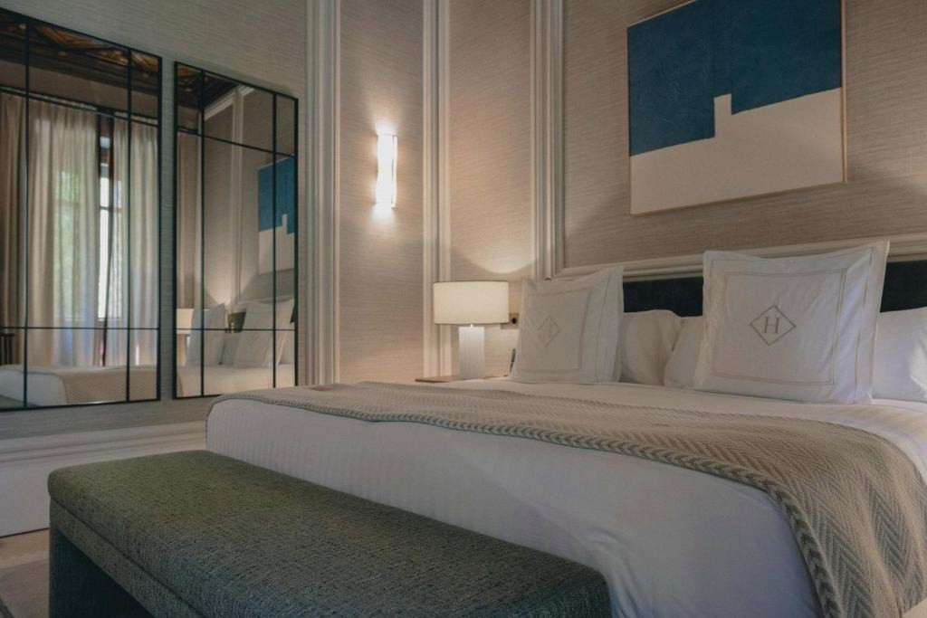 Hospes Palacio de los Patos, a Member of Design Hotels