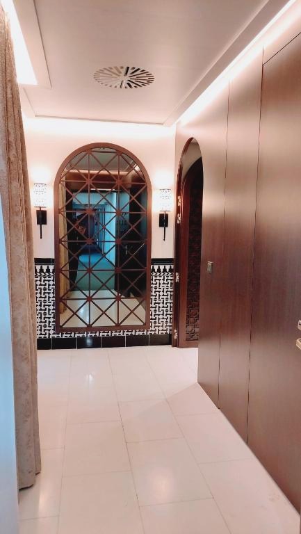 Hotel Saray