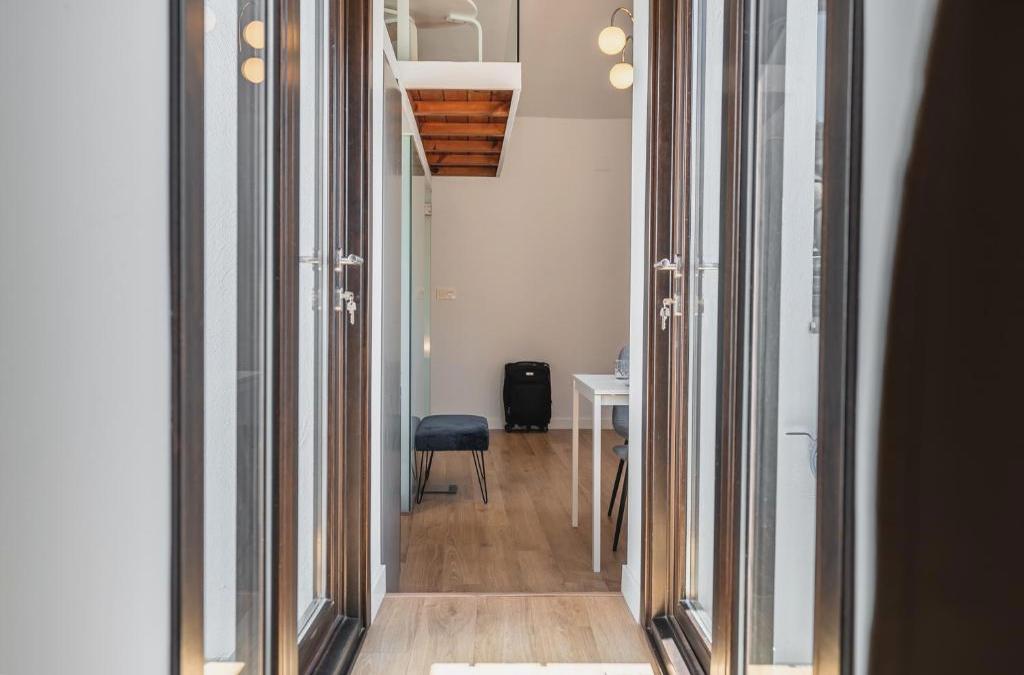 tuGuest Santa Ana Apartment
