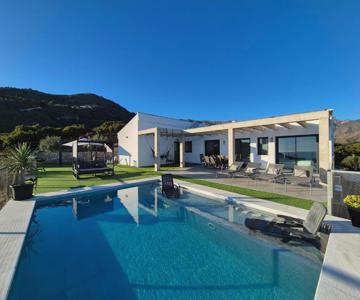 Recently Built Holiday Home El Limonar