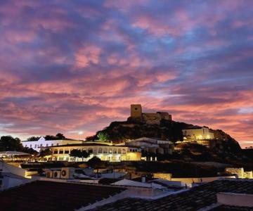 Luque Un Pueblo Con Encanto