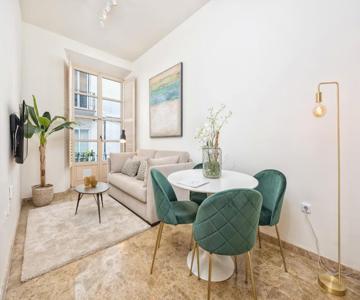 Iloftmalaga Peregrino