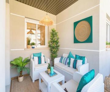 Charming Apartment On The Beach - Pool And Parking