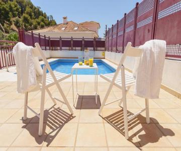 Bhost - Studio Agua De La Victoria