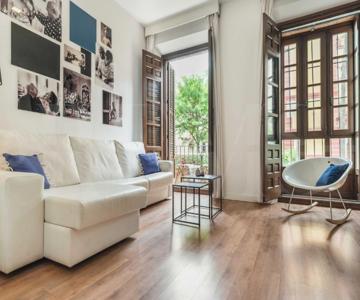 Spacious Apartment By Picasso Museum By Rems