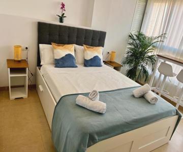 Small Apartament By The Sea