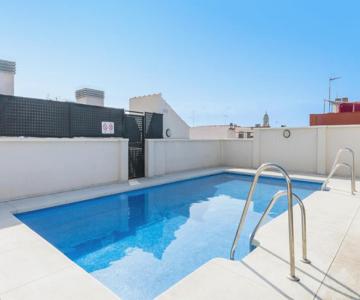 -malagasunapts-city Centre Terrace Pool Parking