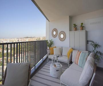 -malagasunapts-urbansky Crazy Views