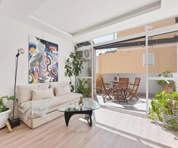 Pineapple Spiteri 12