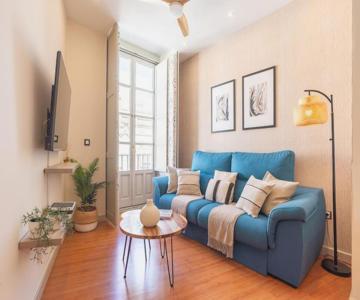 Velazquez & Old Town By Ele Apartments