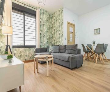 Relaxing Apartment With Parking - Center By Rems