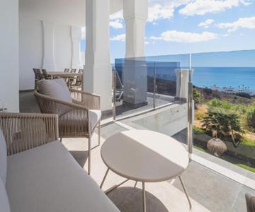 Blue Suite 2389 Sea Views