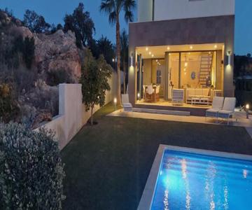 2260-luxury Villa With Private Pool And Seaview