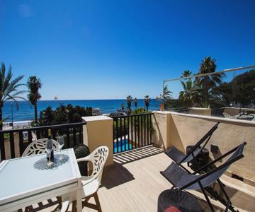 Sea Front Studio In Marbella