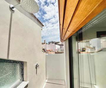 Peral Old Town Penthouse II - Eaw Homes