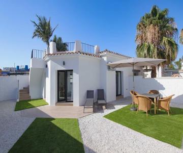 Linda Vista Beach Apartment