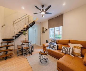 Céntrico Y Amplio Apartamento