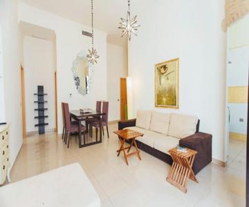 Bright And Central- 2bd 1bth- Malhara