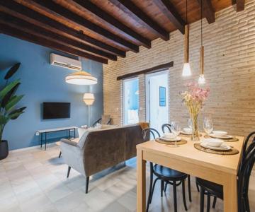 Suites Triana Sevilla Apartments