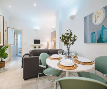 Lanza Suite Apartment