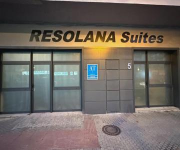 Resolana Suites