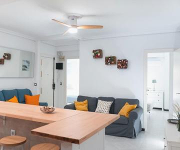 Riverside Apartment In Triana