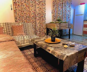 Violeta Apartment With Cozy Balcony Sevilla