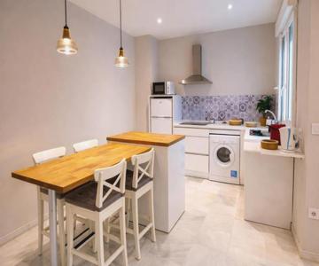 Luminoso Apartamento Tercera Planta