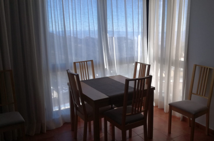 Apartamento en Edificio Monte Oiz (Zona Alta)