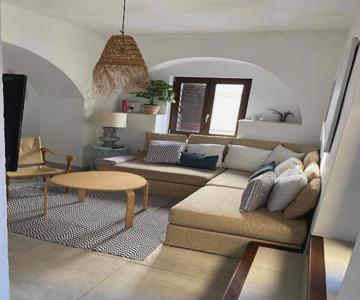 Apartamento Espacioso Y Ubicación De 10 En Centro