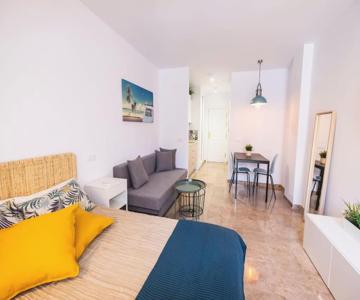 Modern & Cozy Studio Excellent Location Near Beach