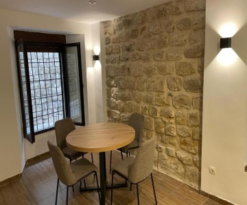 Arco De Las Descalzas