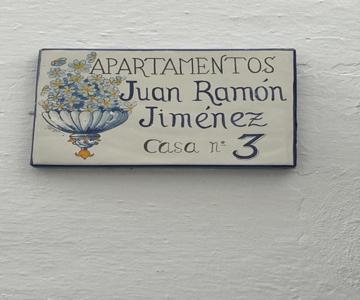 Apartamentos Juan RamÓn JimÉnez 3